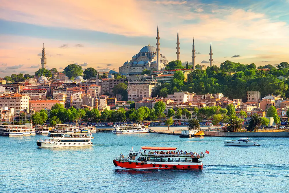 Istanbul crew